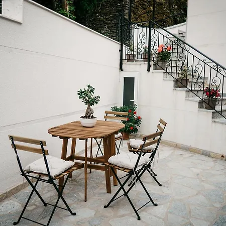 Sino Boutique * Gjirokastra